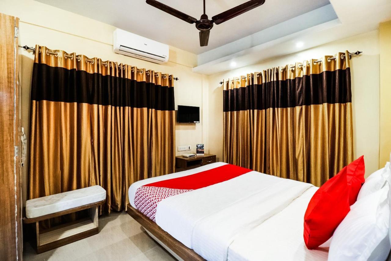 Hotel O Kuber Residency Near Birla Mandir Calcutta Buitenkant foto